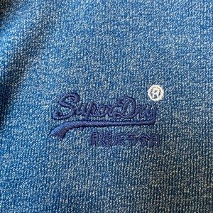 Super dry Size Large mens thick hoodie